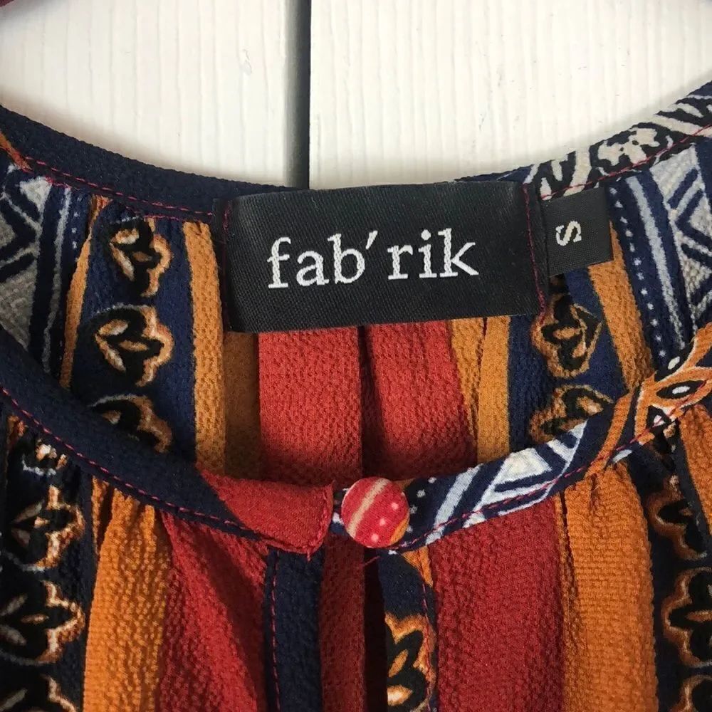 Fab’rik Patterned Tank Size Small - Picture 3 of 6